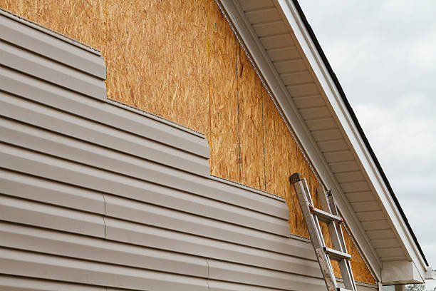 24/7 Emergency Vinyl Siding experts in Shelby, OH